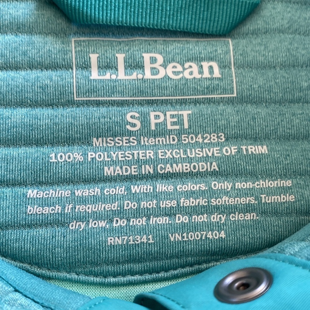 L.L Bean Women's Teal Airlight Knit Pullover Shacket. - Picture 5 of 12